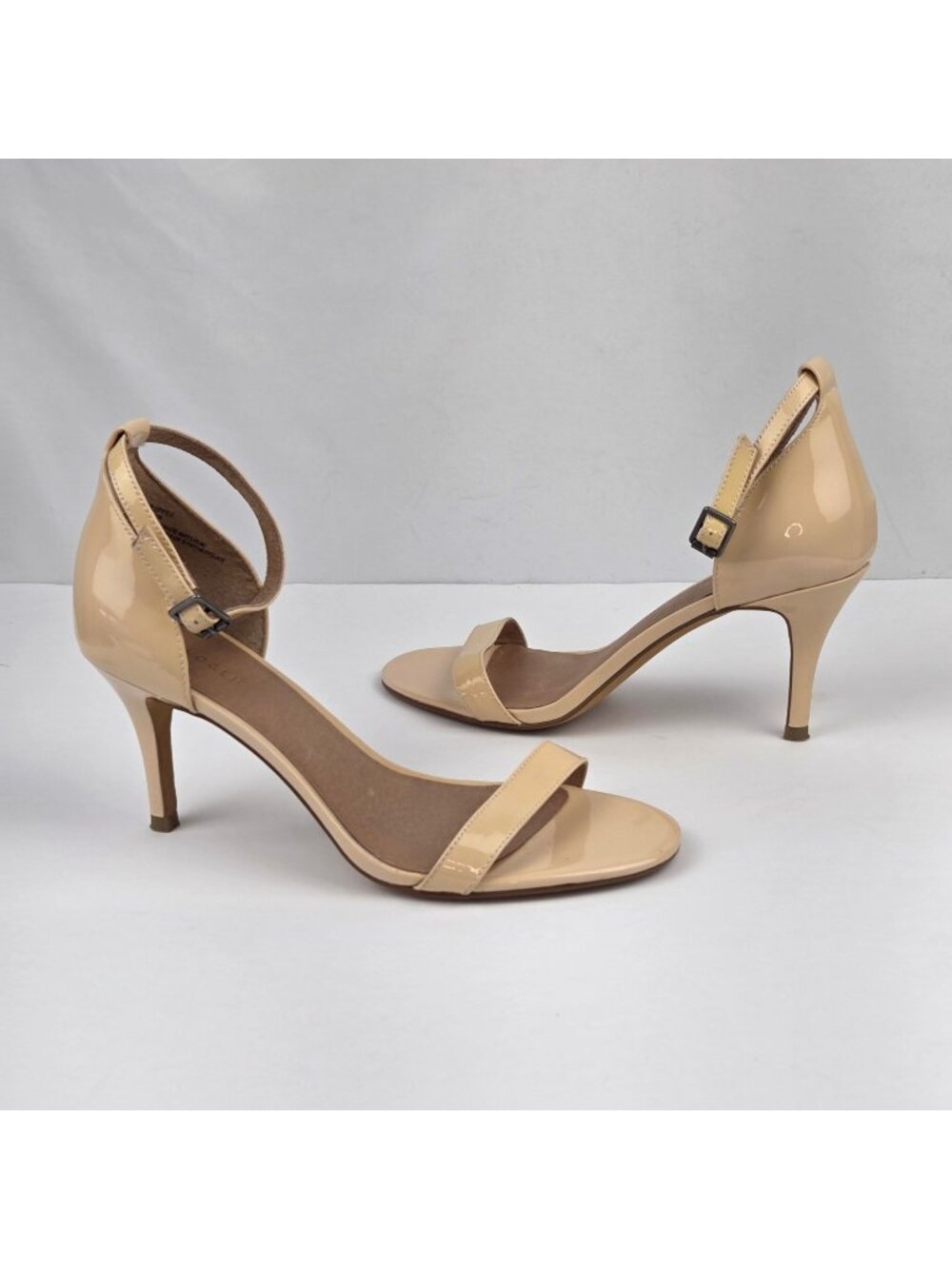 Halogen Audrey Ankle Strap Sandals Nude Patent Leather Heels Size 8M